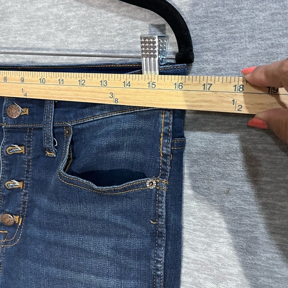 JCrew  cotton High Rise Blue Denim Jeans with Contrast  Stitching - Picture 5 of 7